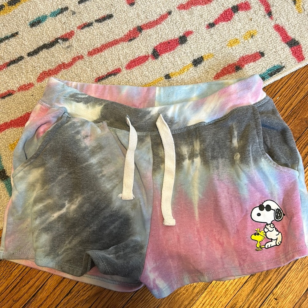 PEANUTS Snoopy tie dye Shorts